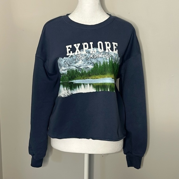Explore the Rockies Cropped Sweatshirt from Grayson/Threads Size Small - Picture 1 of 6
